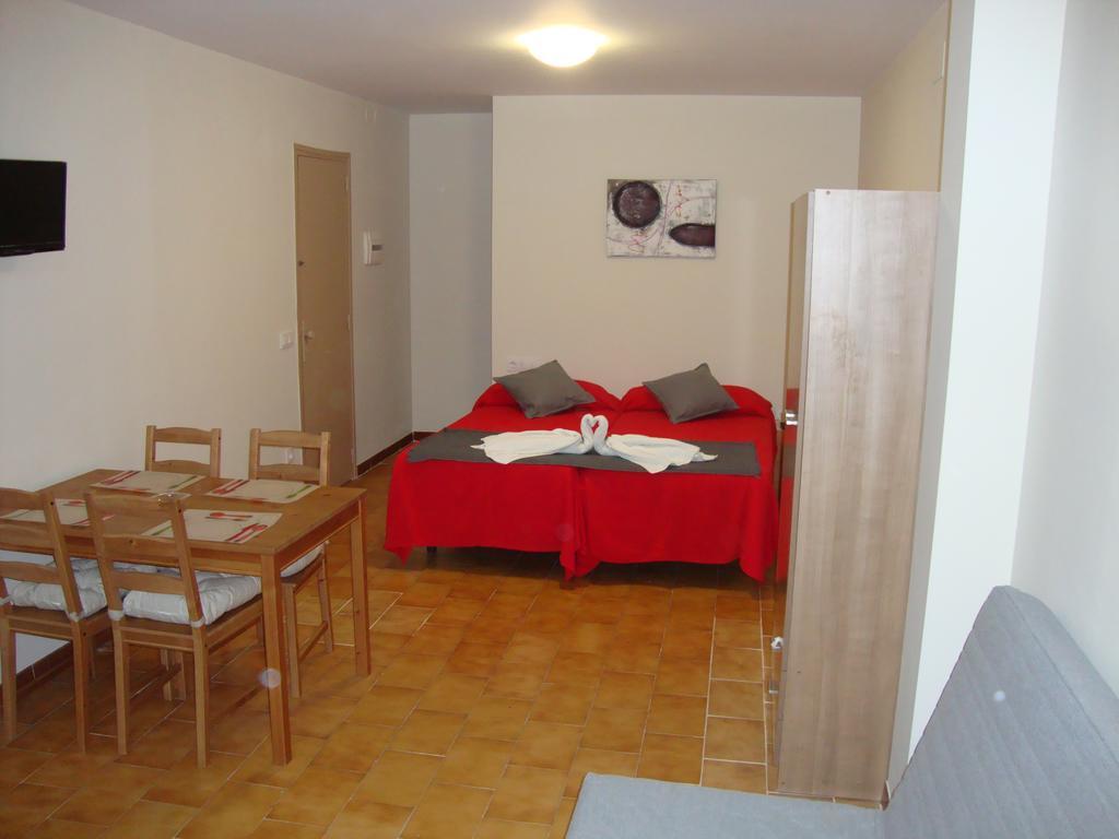Apartaments Claudi Tossa de Mar Værelse billede